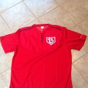 St Louis cardinal pull over